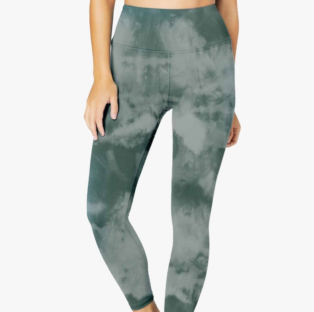 NWT Beyond Yoga Leggings